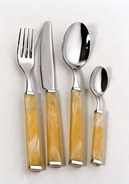 Cuterly flatware 36 colonna-corno_600