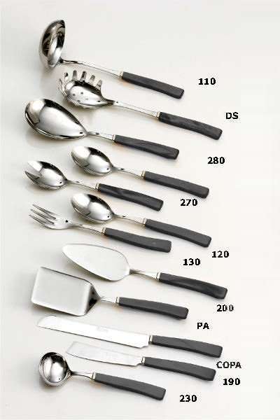 Cuterly flatware 7 via-veneto-portata-nero_1