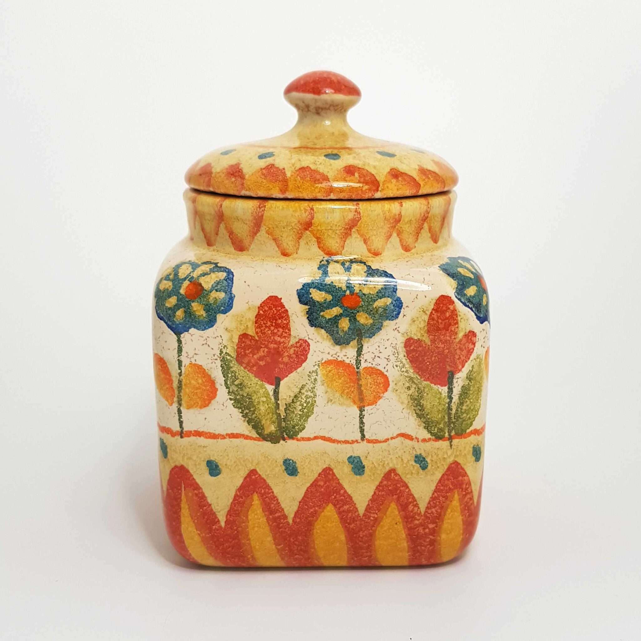 FE1751-P-R-small-red-jar Modigliani - È Sempre Festa small red jar